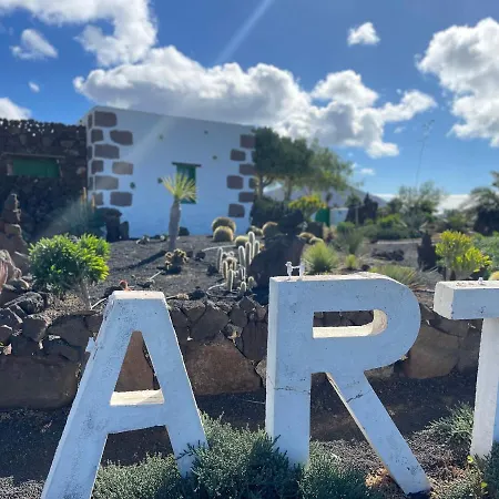 Сasa de vacaciones Moises Art House *